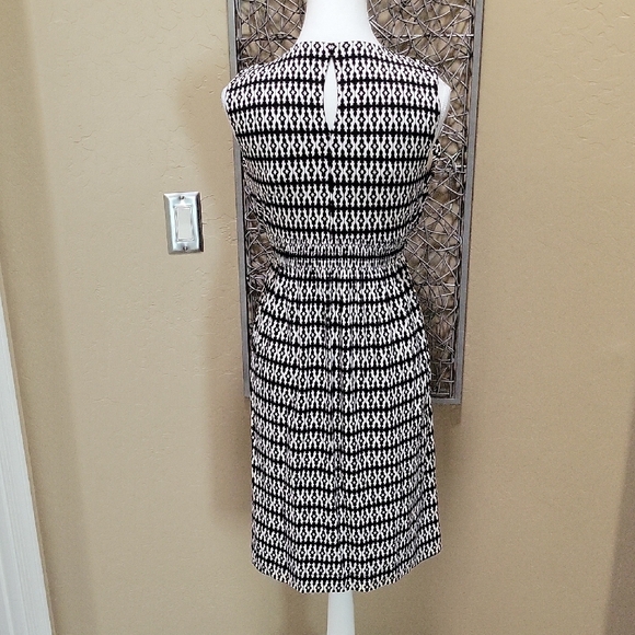 Soma Black and White Geometric Patterned Dress - Picture 2 of 4